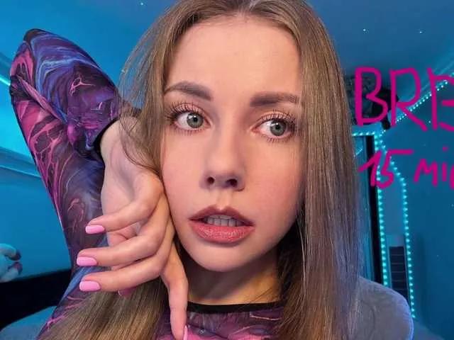 Freechat -VikkiL0vesCheese- on BongaCams