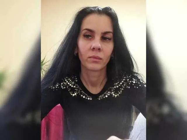 Offline 1Glorya1 on BongaCams