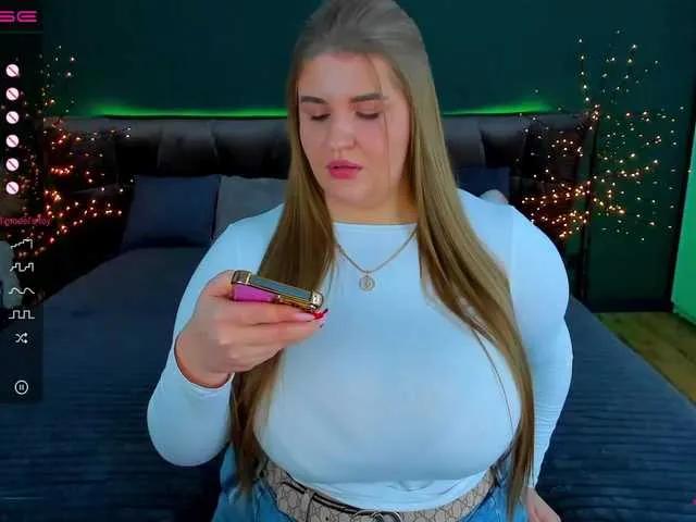 Offline Adele-sugar on BongaCams