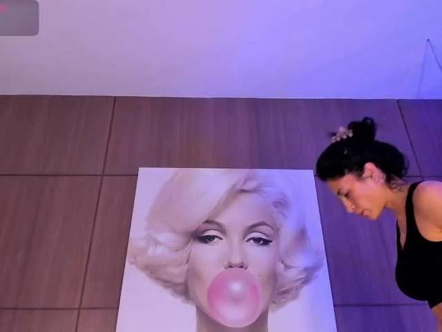 Offline AgattaDuque on BongaCams