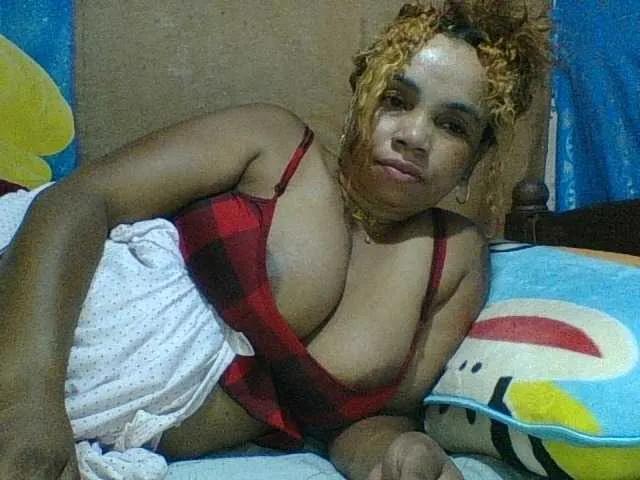 Freechat Amanah on BongaCams