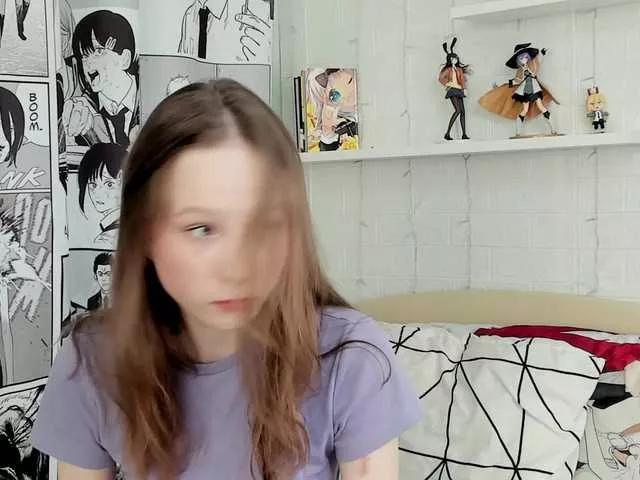 Freechat b4by-Emilia on BongaCams