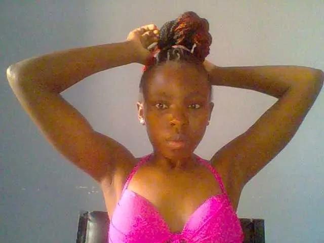 Freechat chocolate-brownie on BongaCams