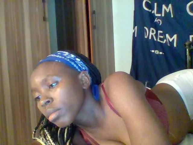 Freechat chocolate-brownie on BongaCams
