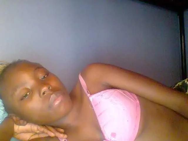 Freechat chocolate-brownie on BongaCams