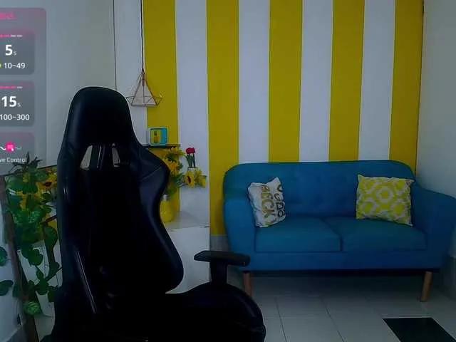 Offline cristalwar on BongaCams