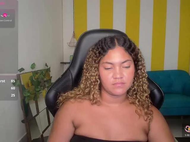 Offline cristalwar on BongaCams