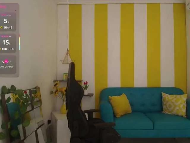 Offline cristalwar on BongaCams