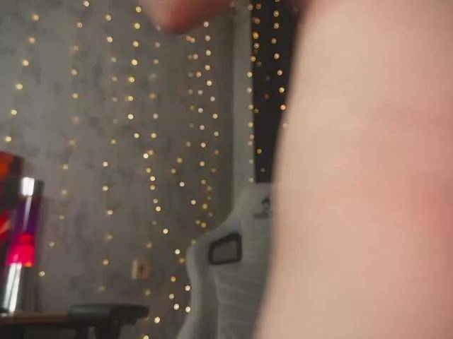 BongaCams cutesoneckaaa is Freechat cutesoneckaaa — Guys with a good sense of humor and a big dick :)