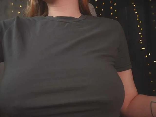 Offline cutesoneckaaa on BongaCams