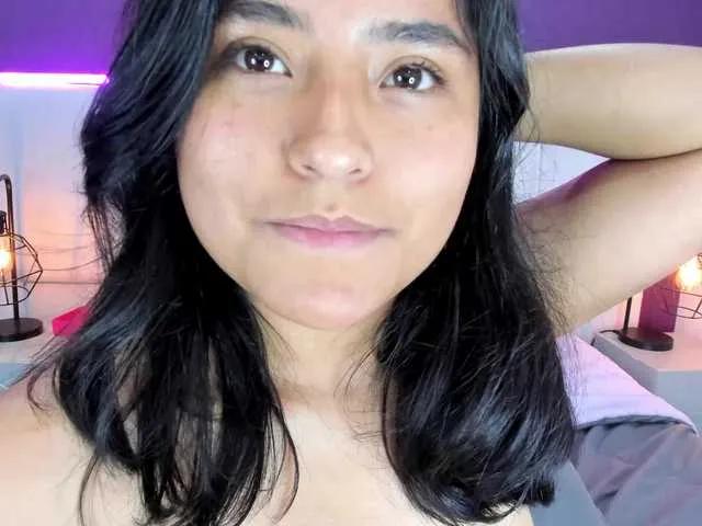 DollyWood- on BongaCams 