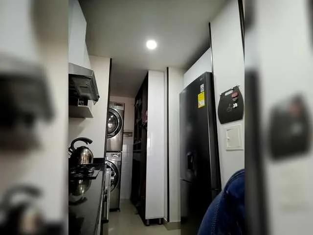 Emeraldgem on BongaCams 