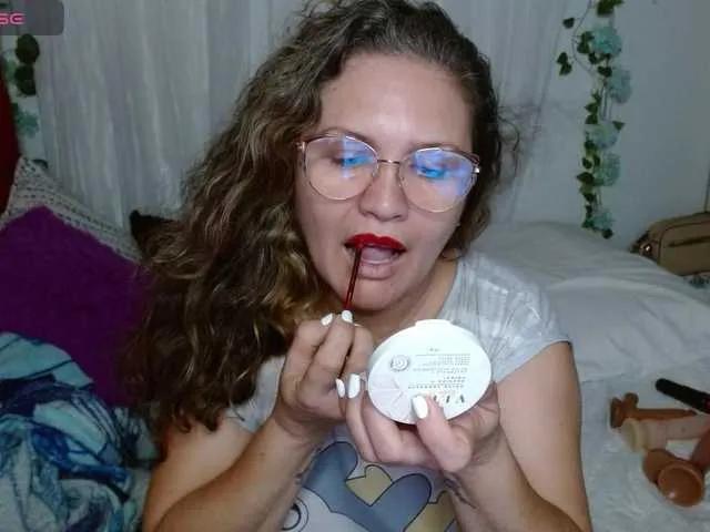 Offline helenca1980 on BongaCams