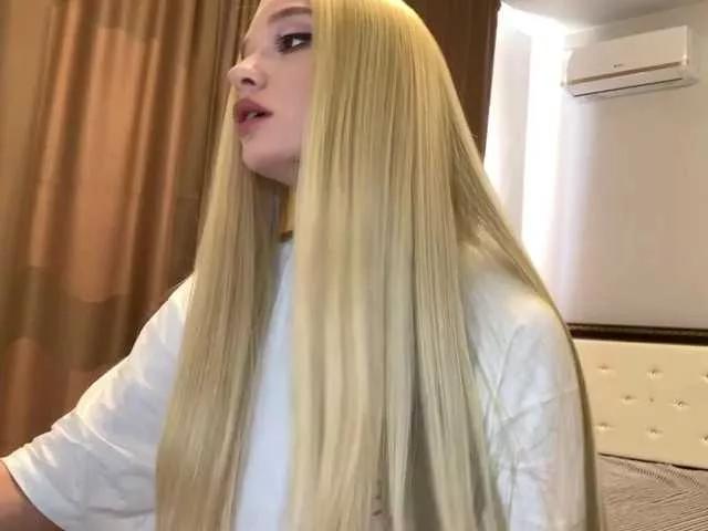 Offline heyleysativa on BongaCams