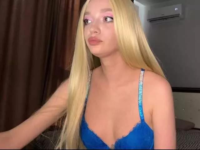 Offline heyleysativa on BongaCams