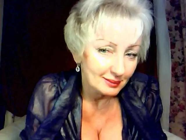 BongaCams HotXMatSsS is Freechat HotXMatSsS — I'm a really sexy, mature curvy woman with blonde hair and