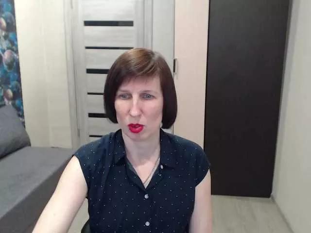 Offline JaneSkyline on BongaCams