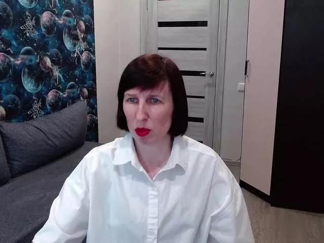 Offline JaneSkyline on BongaCams