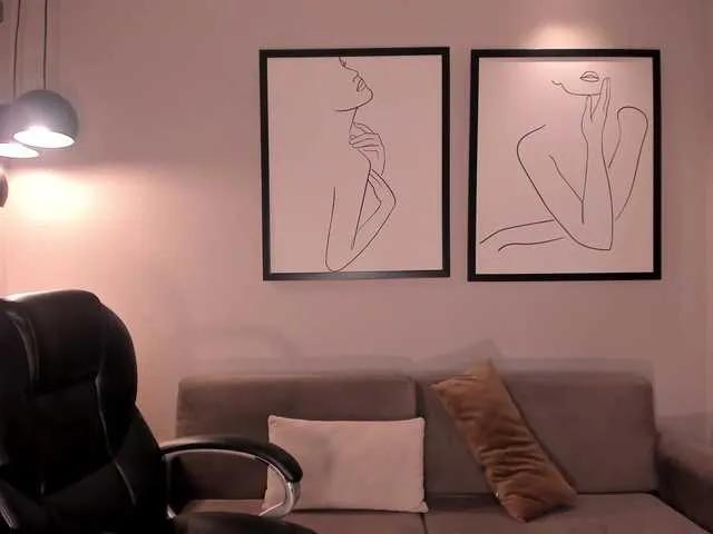 JuanitaClay — Nice and open mind people, horny conversations... I love to explore my body with someone else... Wanna do it with me?