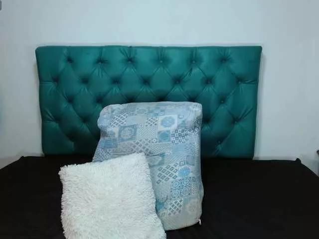 Offline kandy95 on BongaCams