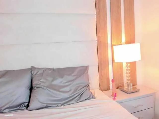 BongaCams KarolMamacita is Freechat KarolMamacita — I want you to do new things to me, I am open to many things