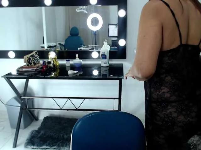 Offline keyla-sensual on BongaCams