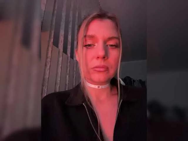 Freechat KotiMrrr on BongaCams