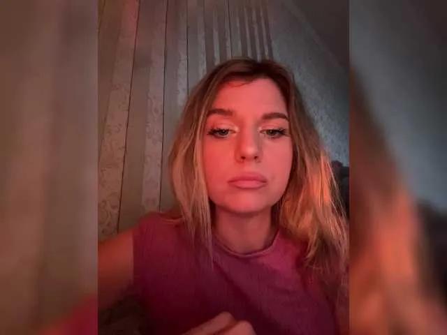 Freechat KotiMrrr on BongaCams