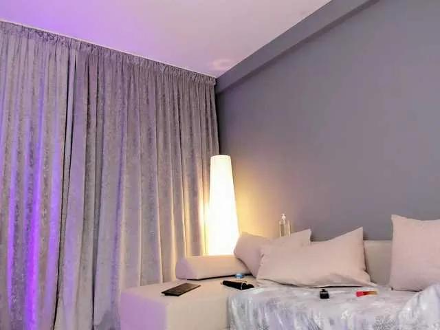 BongaCams lexy-sinner is Freechat lexy-sinner — i i like open minded people , i like naughty ideas and kinky thoughts ,loud orgasms and messy cums*wink