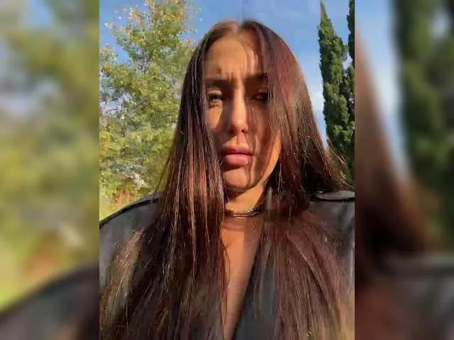 Offline linahelen on BongaCams