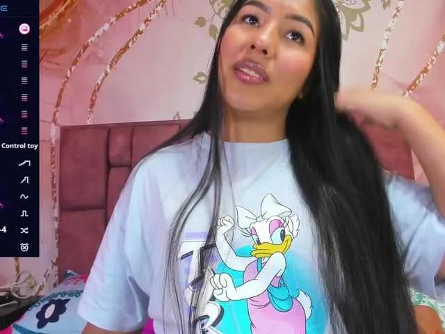 luna-maisonn — That they talk to me in the ear in a soft but sure voice.

Intense looks that say more than words.

To teach me new things and take me to the limit of pleasure.

Feel that they want me as if it were a secret that they cannot keep.