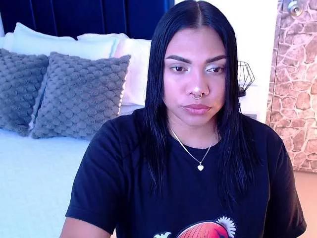 Offline maidebram on BongaCams