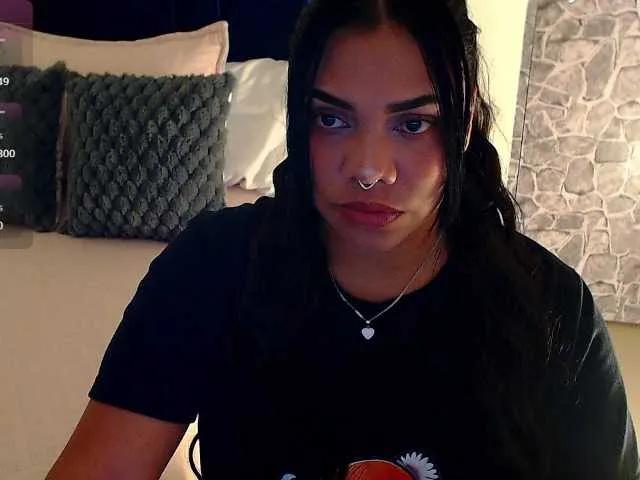 Offline maidebram on BongaCams