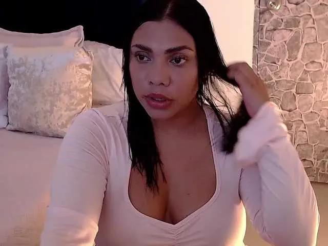 Offline maidebram on BongaCams