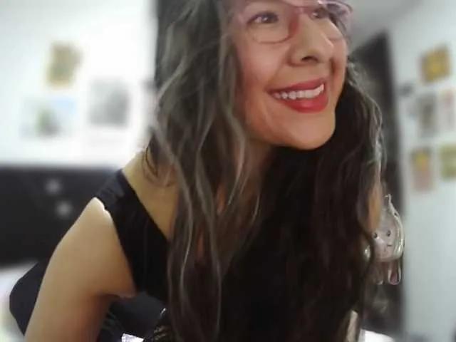 Offline Malishka19 on BongaCams