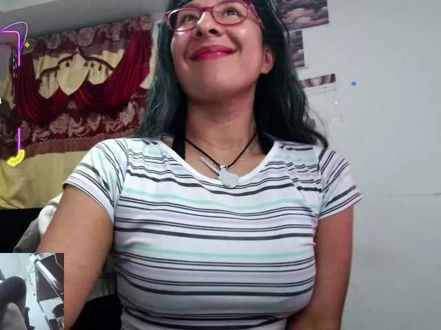 Offline Malishka19 on BongaCams