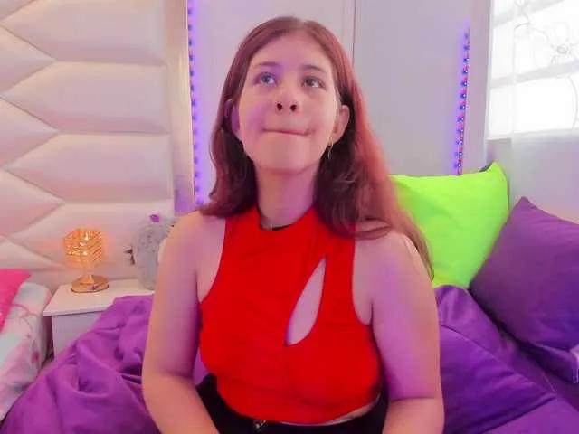 Offline miaqueen021 on BongaCams