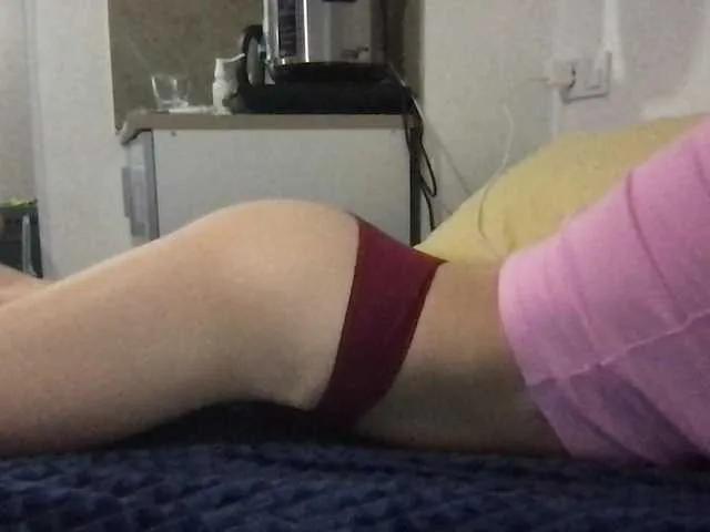 Freechat MilaBi-192569 on BongaCams