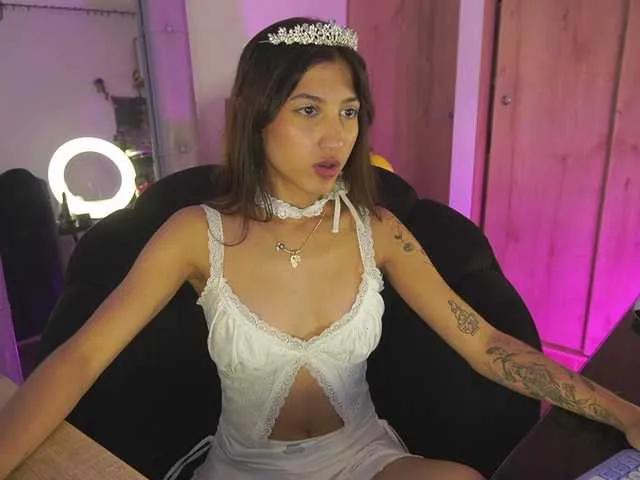 MissKorrah on BongaCams 