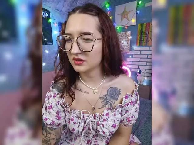 Freechat Rosia-Guess on BongaCams