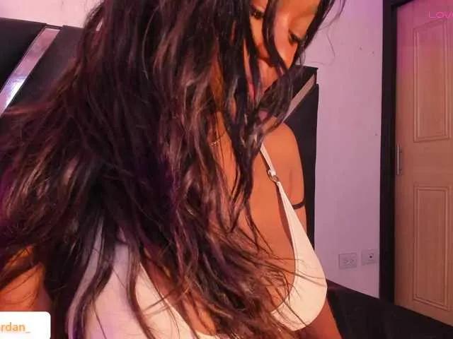 Freechat roxyjordan on BongaCams