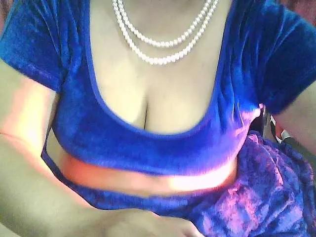 sexycharu — Freechat on BongaCams