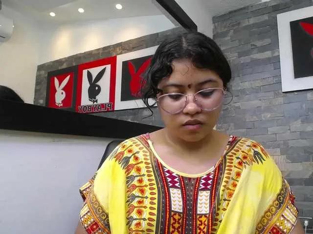 shailayojana — What really excites me?
A confident smile, a deep voice, and a little mystery... 
That mix drives me wild 