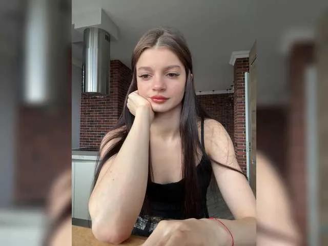 Freechat shottup on BongaCams