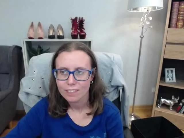 Offline sparkleLizzy on BongaCams