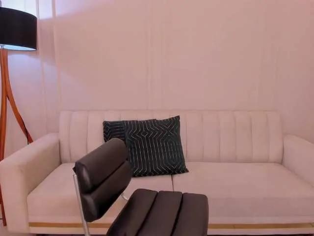 SunnyRiversX on BongaCams 