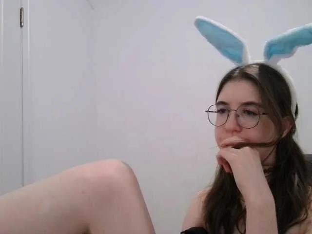 Freechat Sweet-Astarte on BongaCams