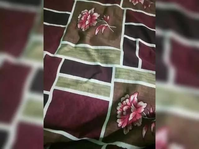 Freechat YourAadhya on BongaCams