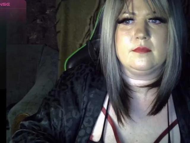 Offline Yuliia on BongaCams