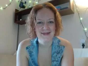 Chaturbate 12ennie is Private 12ennie — #nonude #tease #milf #natural #c2c